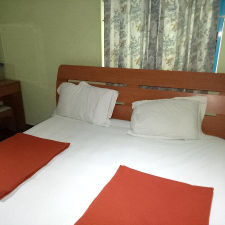 Grand International Hotel Erode Buitenkant foto