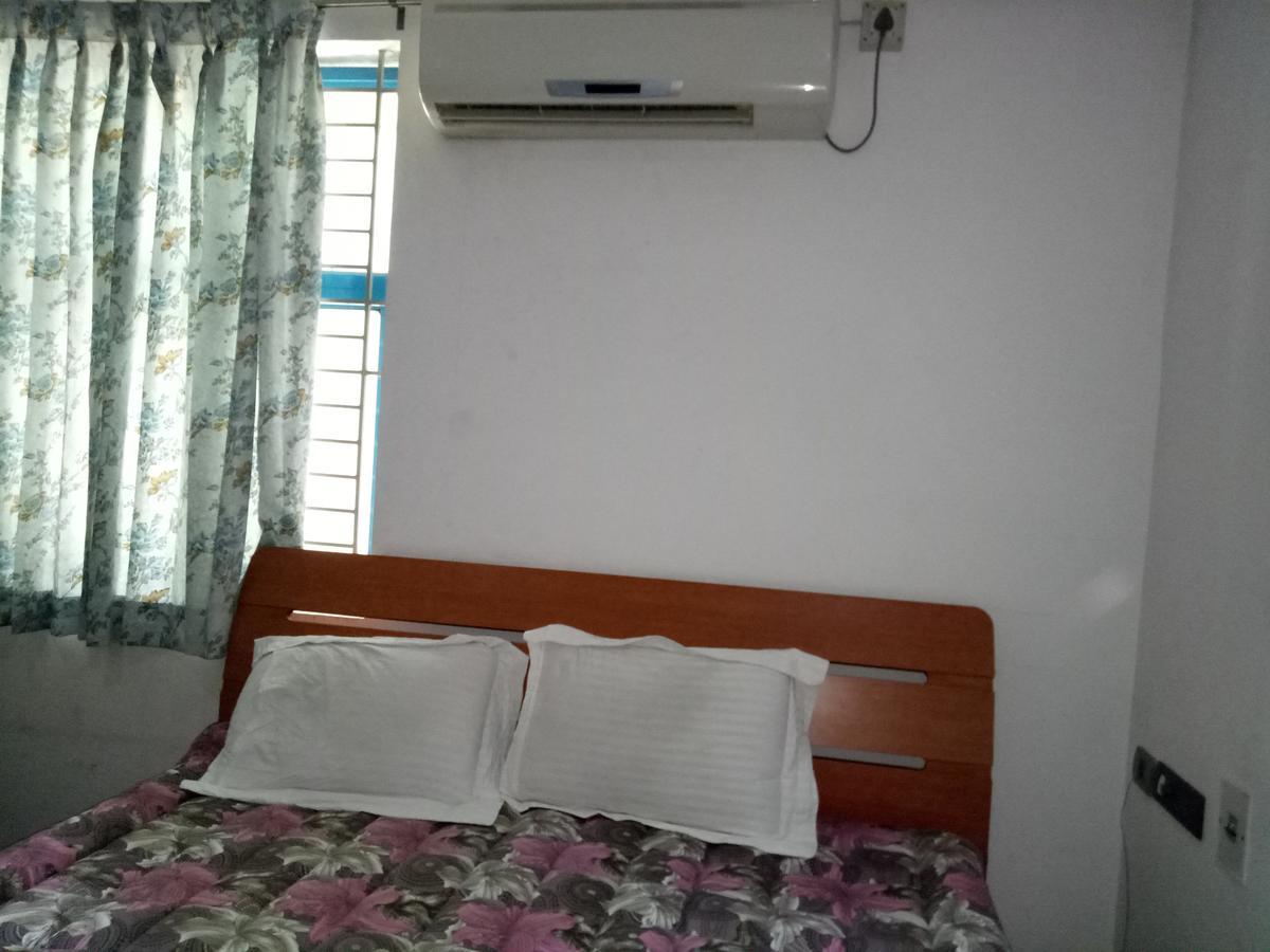 Grand International Hotel Erode Buitenkant foto
