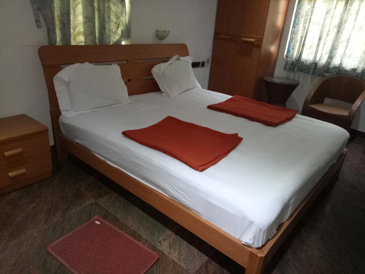 Grand International Hotel Erode Buitenkant foto