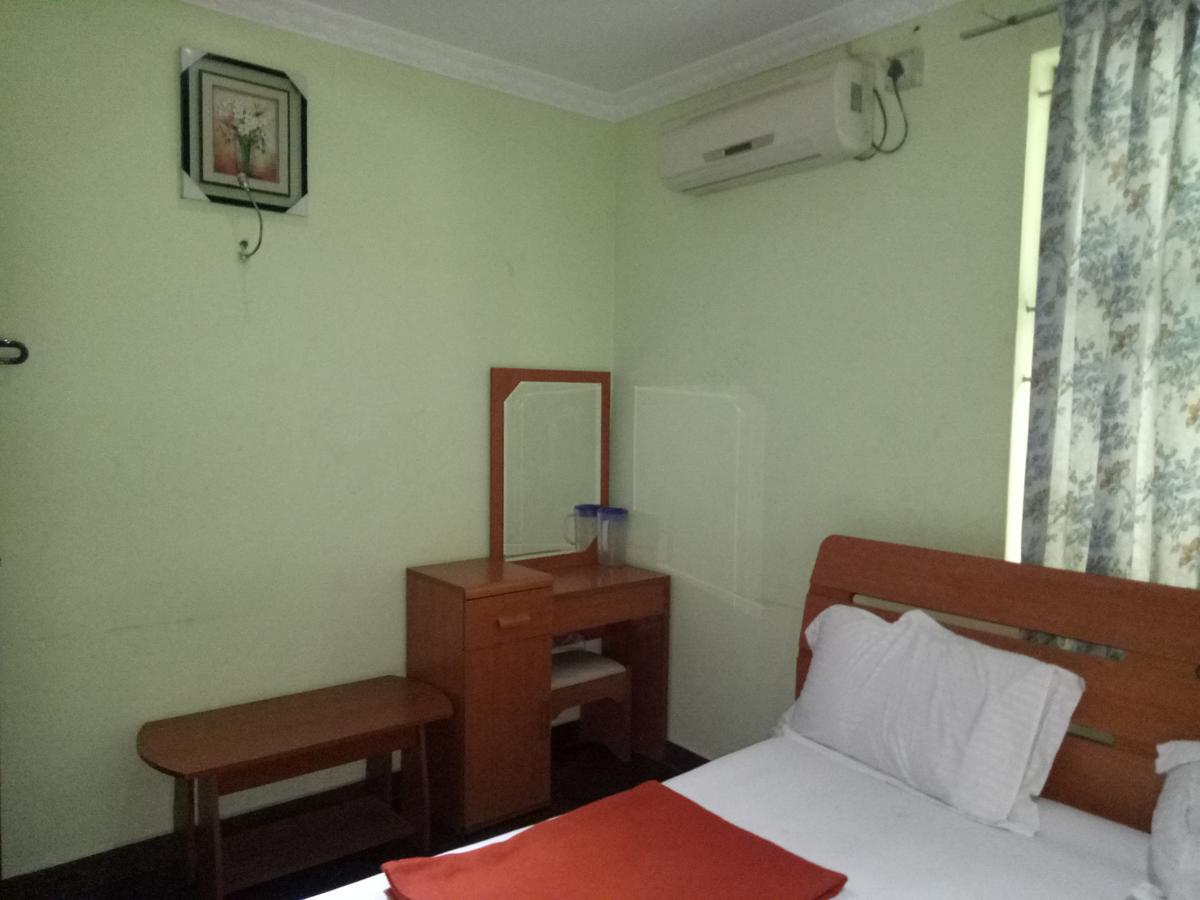 Grand International Hotel Erode Buitenkant foto