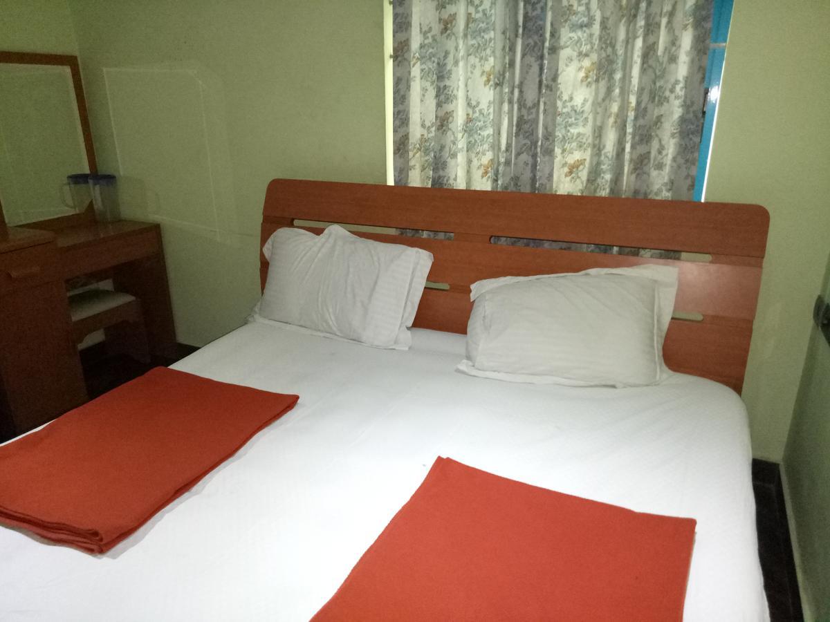 Grand International Hotel Erode Buitenkant foto